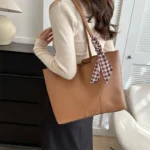 Women Leather Tote Bag- RM50 (P-510) (Brown)